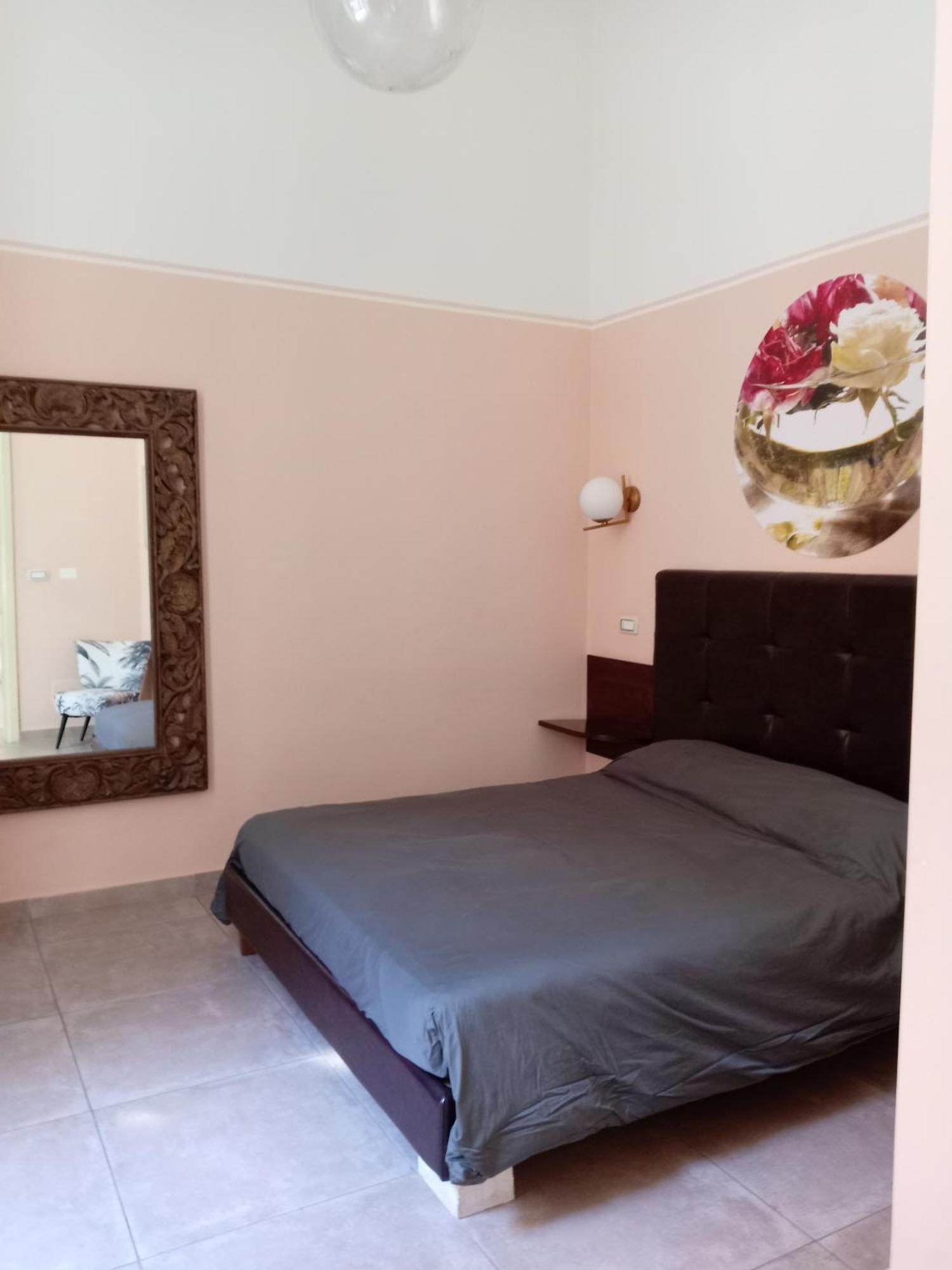 Piazza Verdi Liberty House Lecce Eksteriør billede