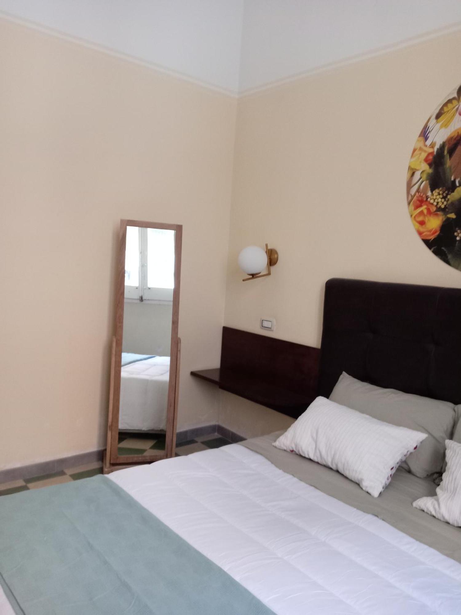 Piazza Verdi Liberty House Lecce Eksteriør billede
