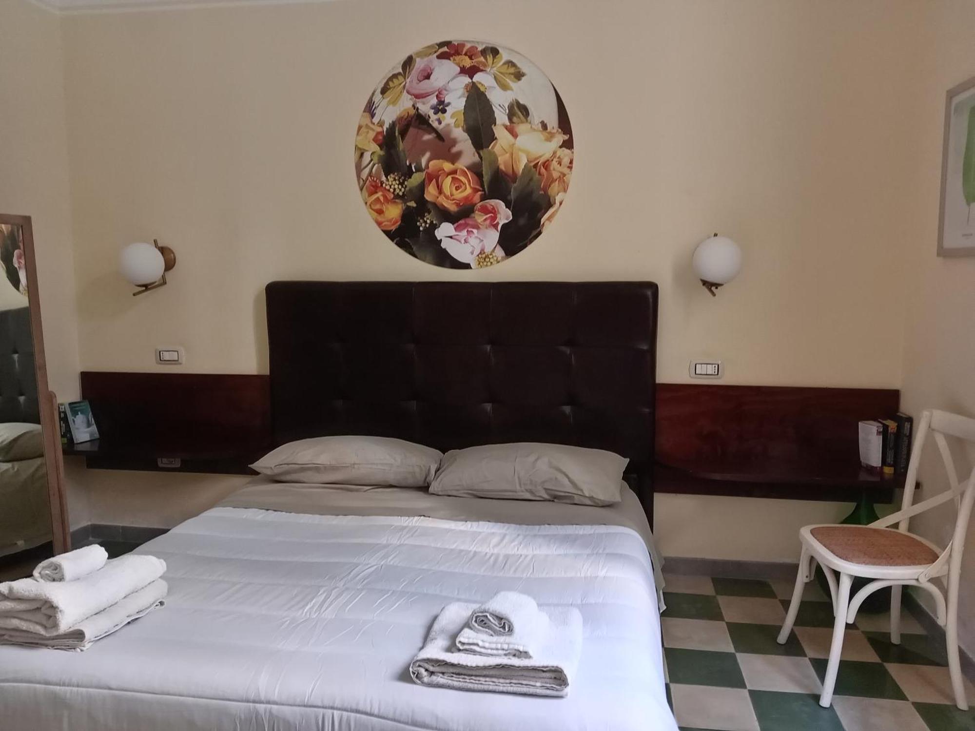 Piazza Verdi Liberty House Lecce Eksteriør billede