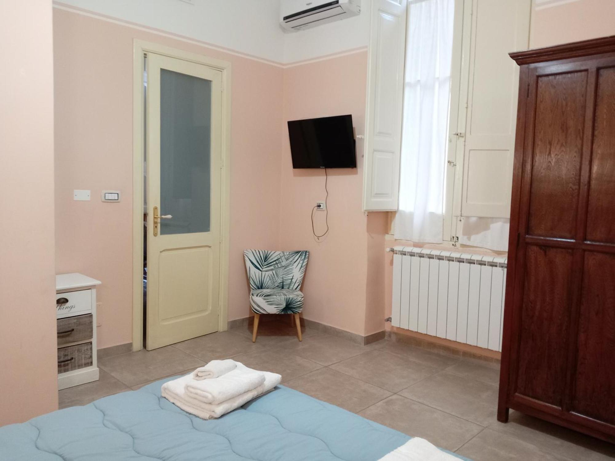 Piazza Verdi Liberty House Lecce Eksteriør billede