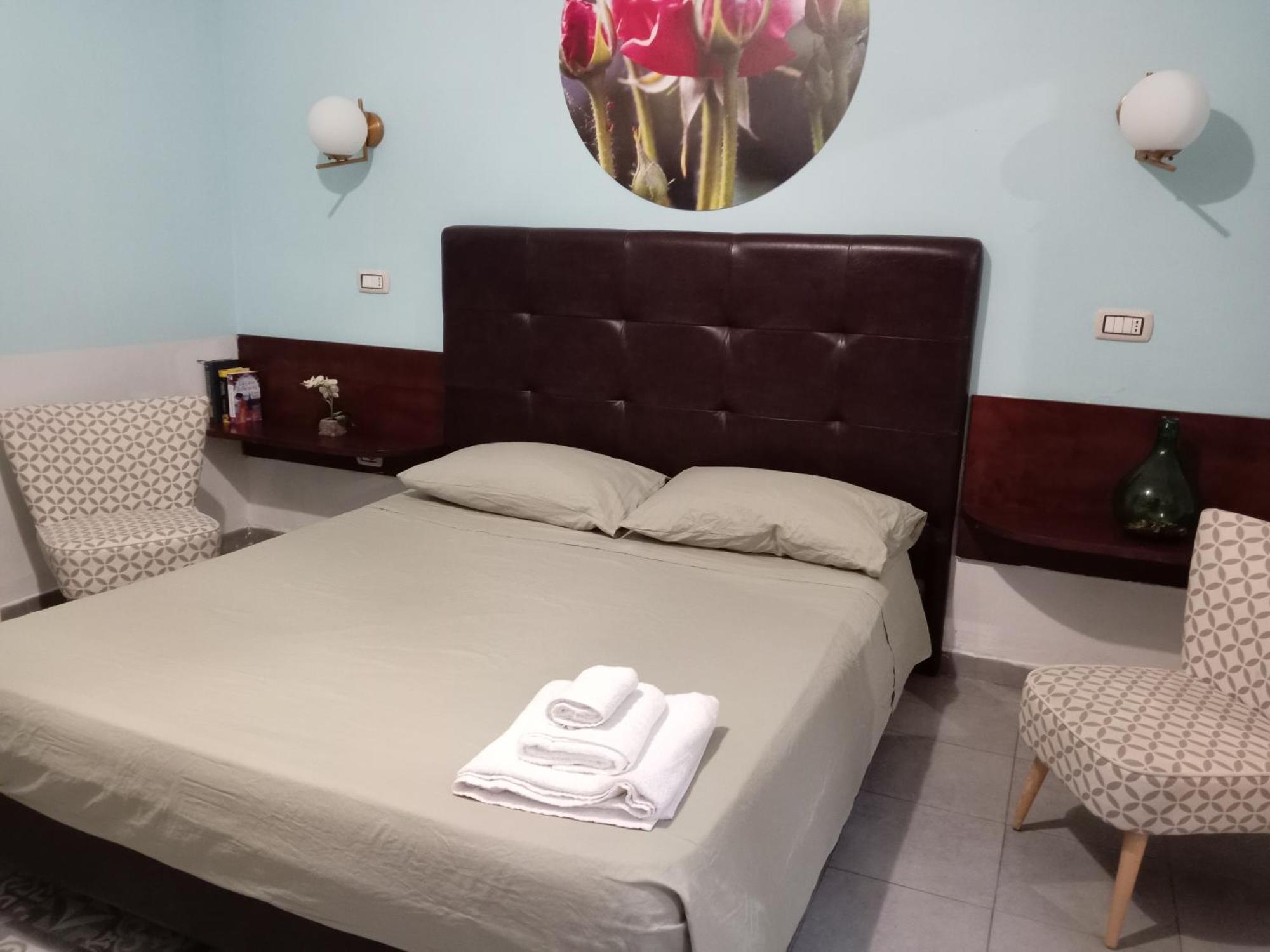Piazza Verdi Liberty House Lecce Eksteriør billede