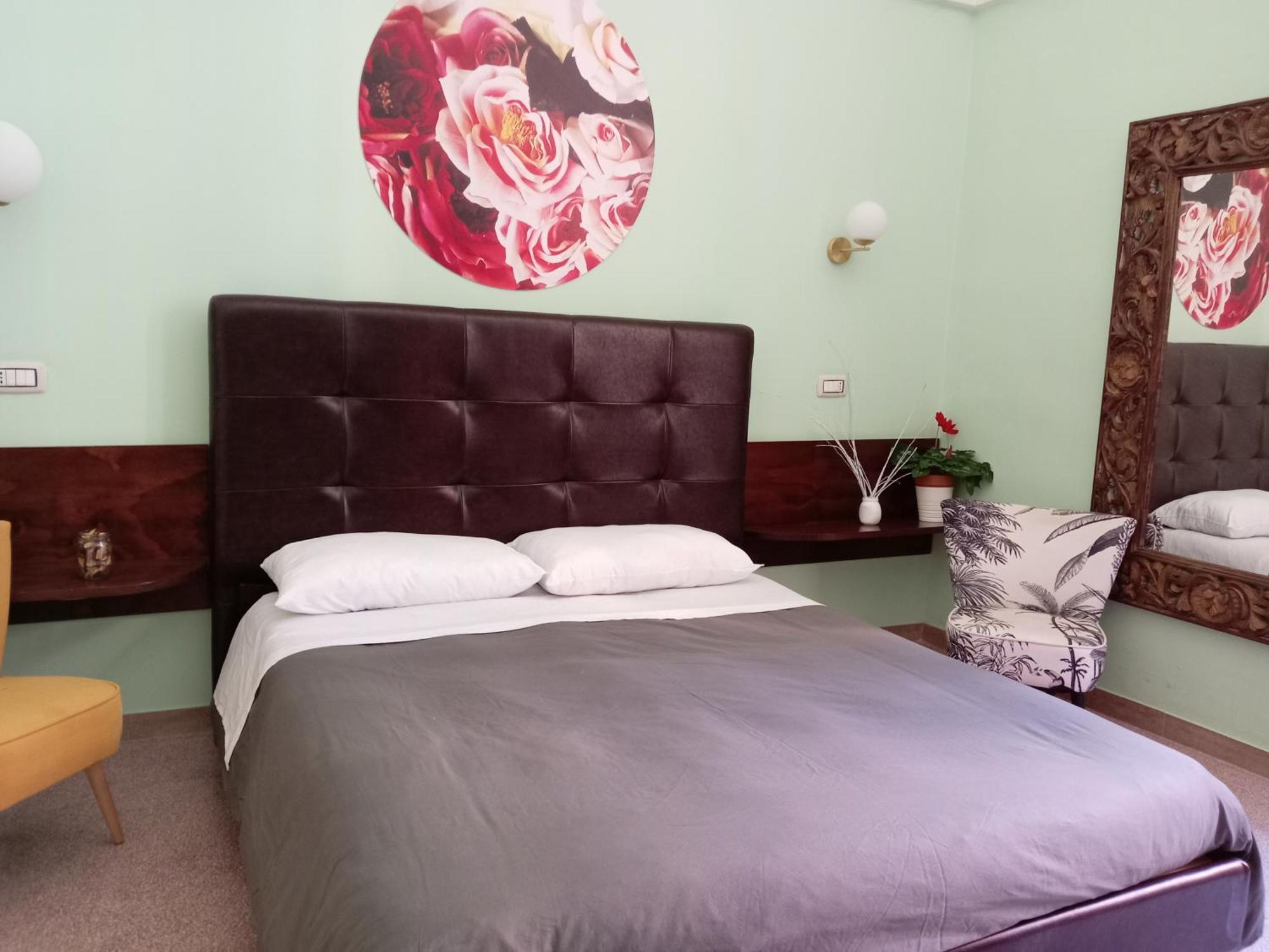 Piazza Verdi Liberty House Lecce Eksteriør billede