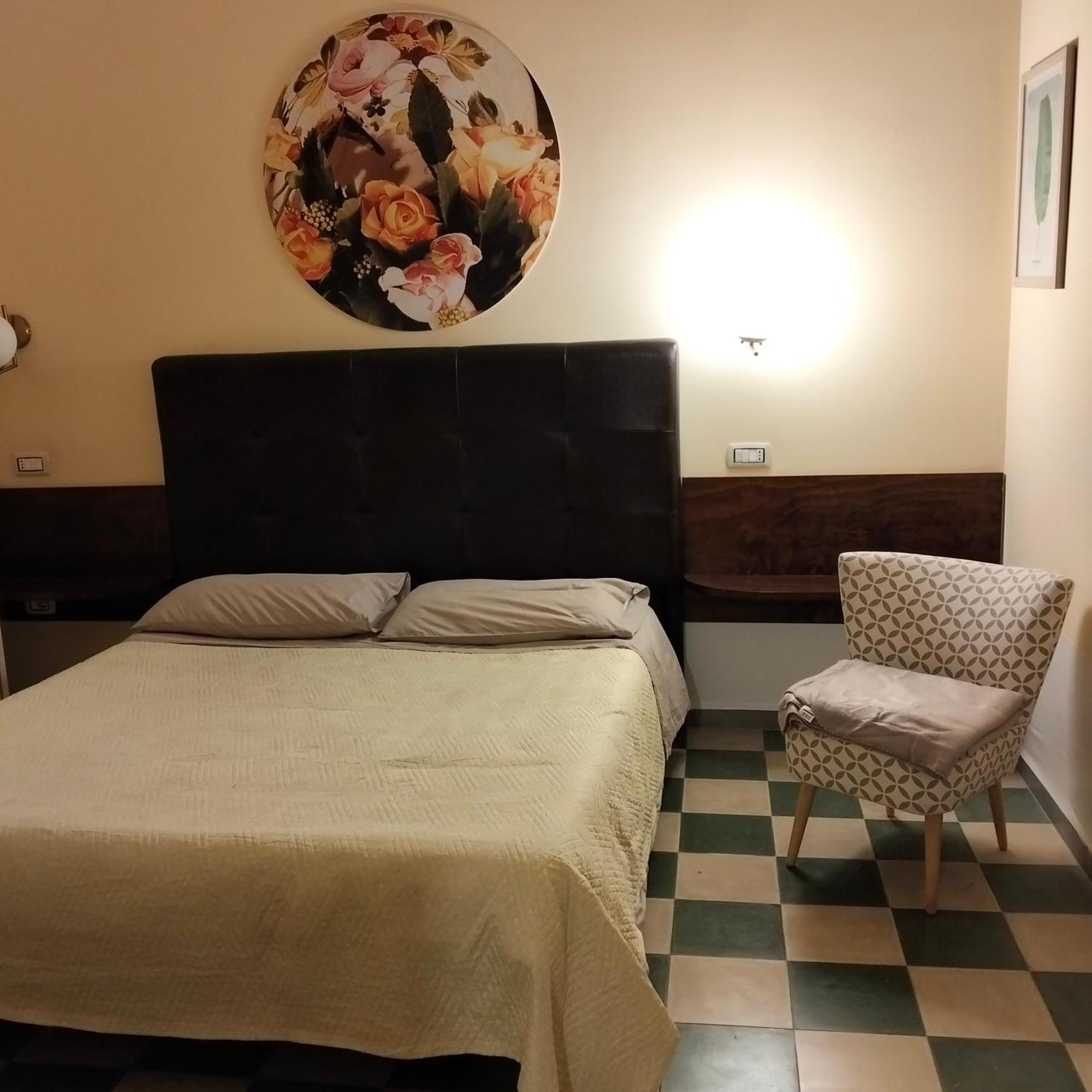 Piazza Verdi Liberty House Lecce Eksteriør billede